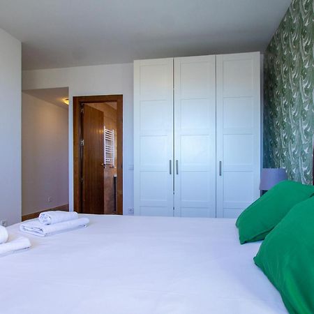 Apartamentos Villablino Arturo Soria Madrid Exterior foto